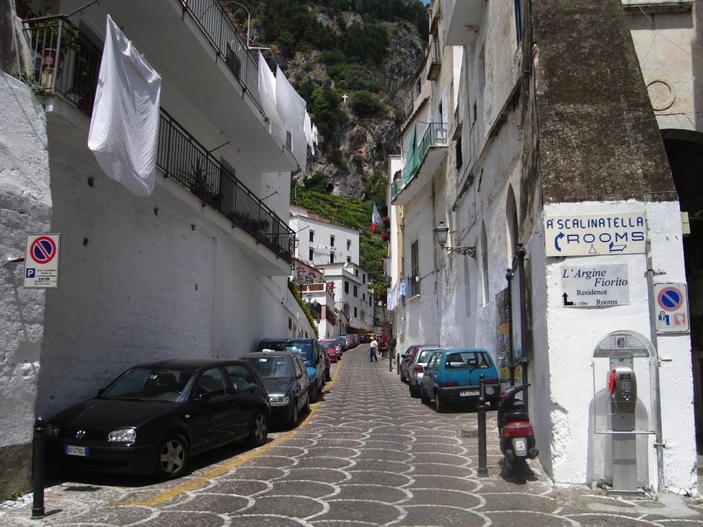 Atrani House-Amalfi Apartment ภายนอก รูปภาพ