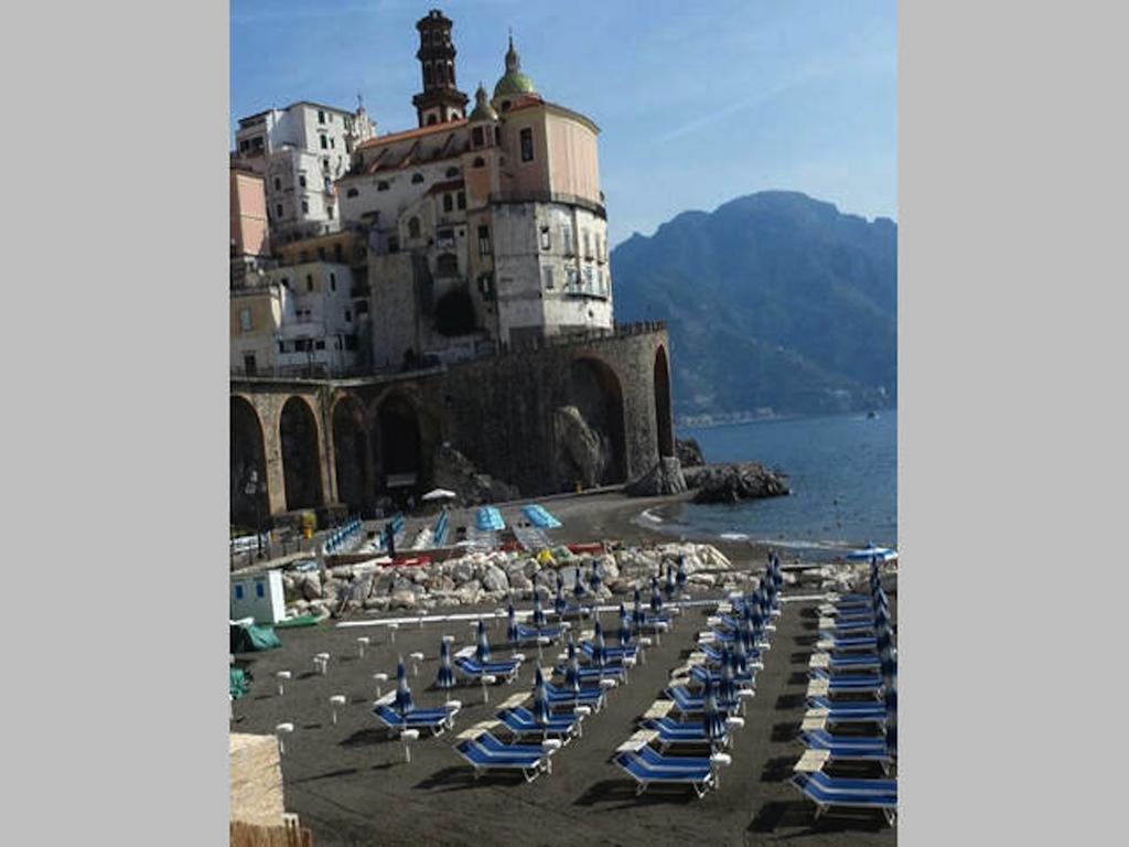 Atrani House-Amalfi Apartment ภายนอก รูปภาพ