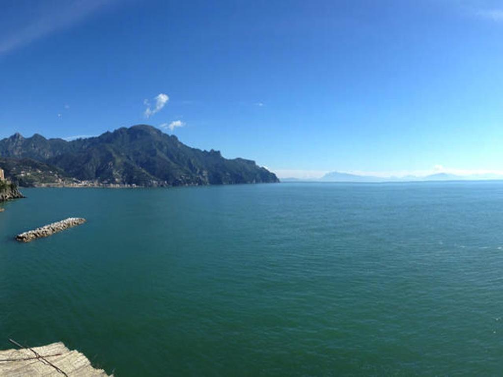 Atrani House-Amalfi Apartment ภายนอก รูปภาพ
